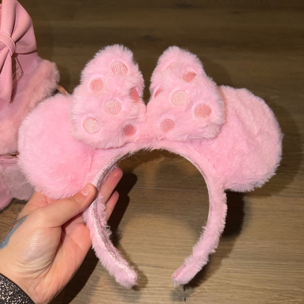 Loungefly Pink Furry Backpack with Bow and Ears - Picture 3 of 4